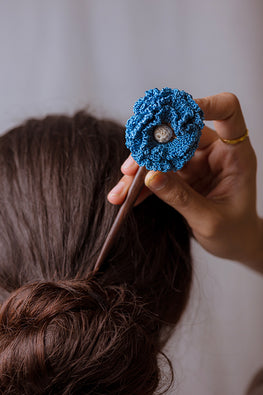 Samoolam Handmade Crochet Hairstick ~  Blue Poppy