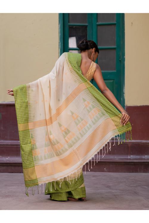 Handwoven Elegance. Bengal Cotton Saree - Off White & Green