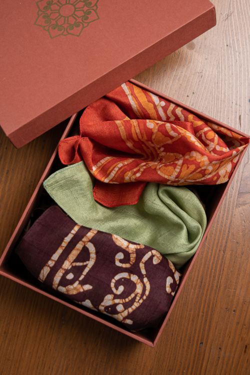 TICH Heritage Batik Print Pocket Squares (Set of 3)-Mint Green, Violet & Orange