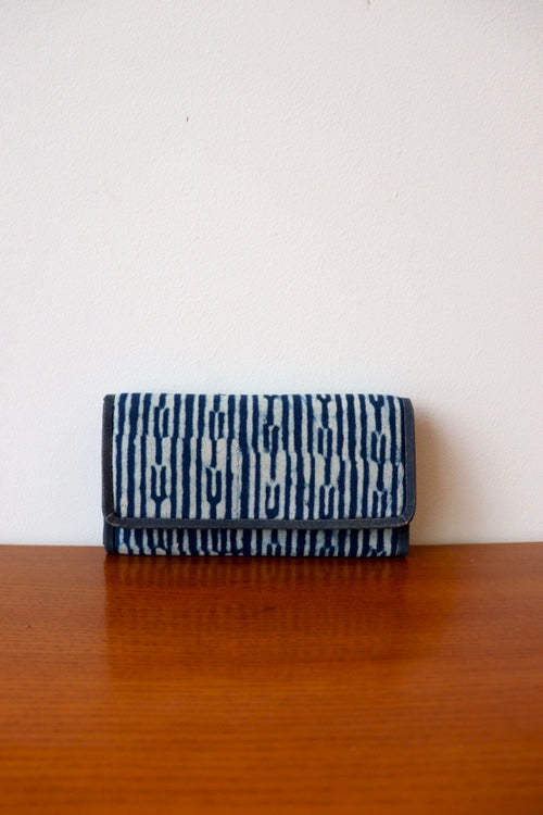 Kirgiti's  Vegan Leather And Indigo Dabu Print Purse