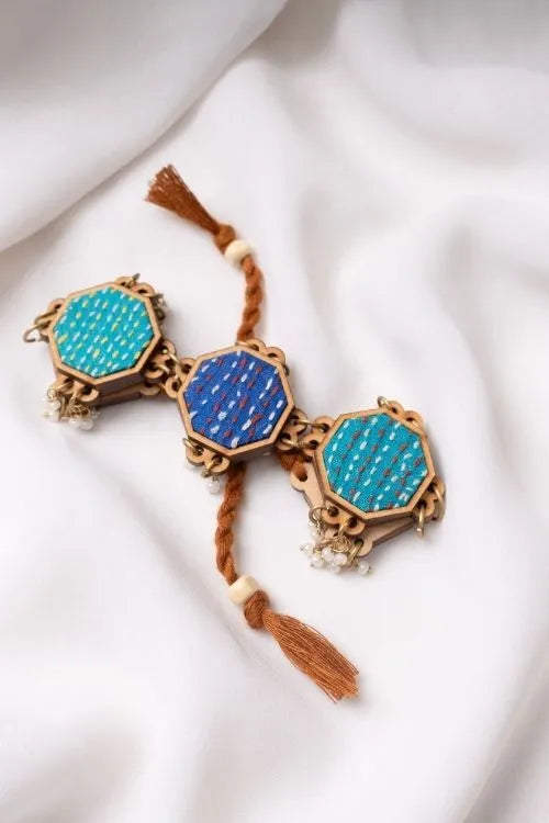 WHE Multicolour Kantha Repurposed Silk Fabric And Wood Beads Bracelet