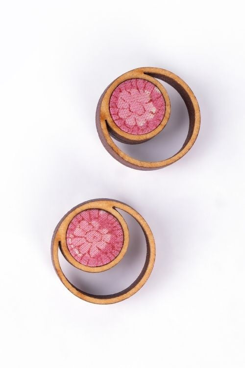 WHE Pink Repurposed Fabric And Wood Studs