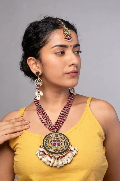 WHE Hand Embroidered Multicolor Earrings With Shells