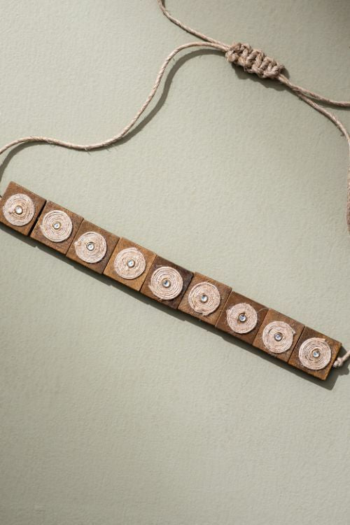 WHE Square Wooden Block Jute Choker