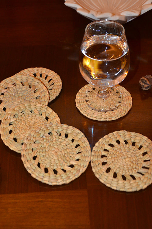 Dharini Kauna Round Coasters Natural (Set Of 6)