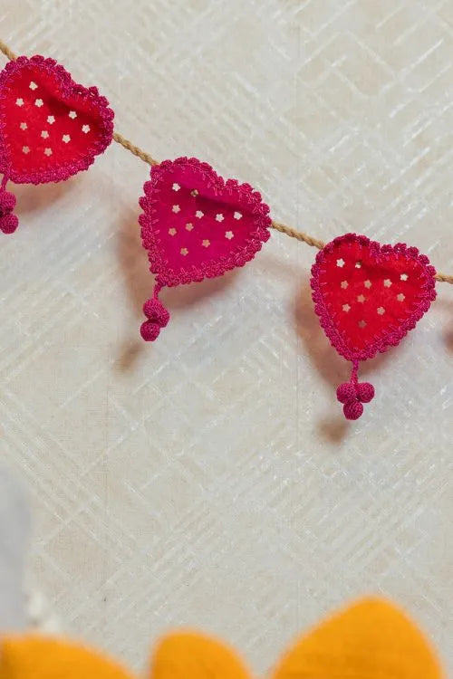 Samoolam Heart full of love ~ Kids Bunting