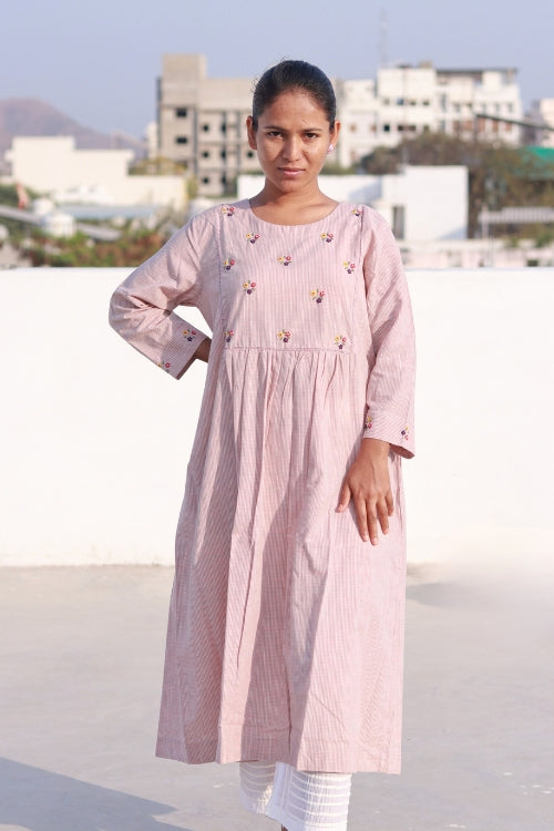Sadhna “Gul” Hand-Embroidered Cotton Kurta