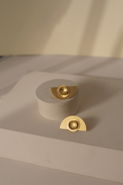 Lukka Chuppi Nova - Half Moon earrings with brass off cut sheet.