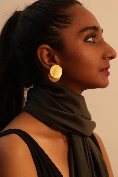 Lukka Chuppi Erebus - Ecplis earrings with brass off cut sheet.