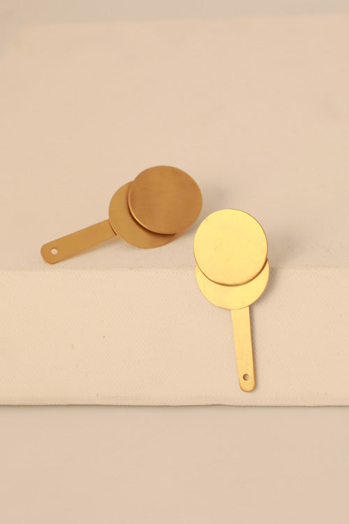 Lukka Chuppi Theia - Stick earrings with brass off cut sheet.