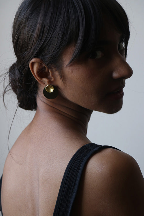 Lukka Chuppi Nova - Circle drop Black earrings with brass off cut sheet.