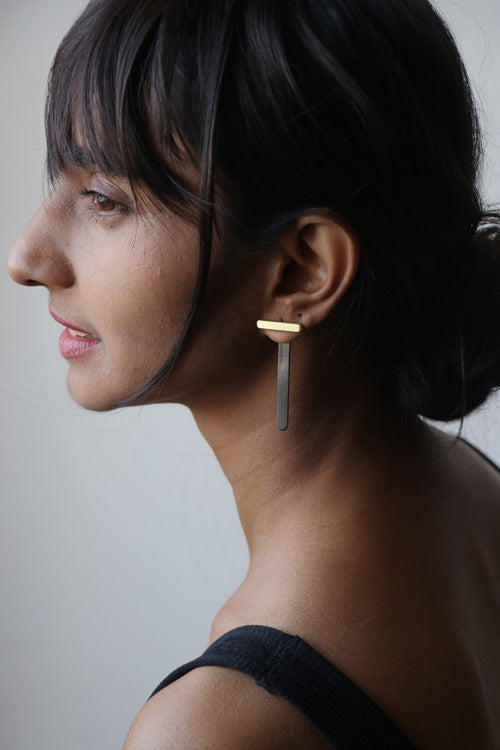 Lukka Chuppi Andromeda - dash stick Black earrings with brass off cut sheet.