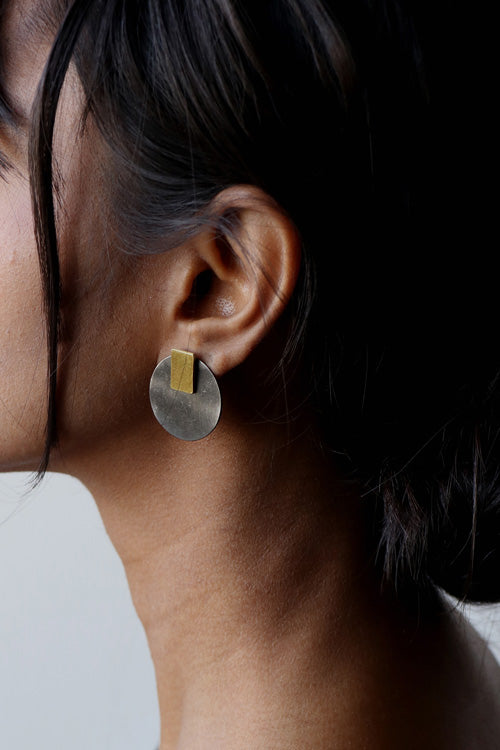 Lukka Chuppi Andromeda - Square drop stud earrings with brass off cut sheet.