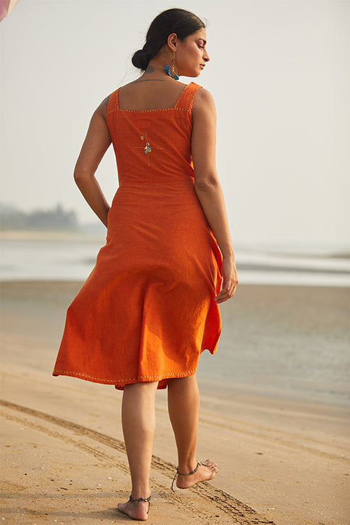 Okhai 'Hummingbird' Cotton Handloom Hand Embroidered Sleeveless Dress | Rescue