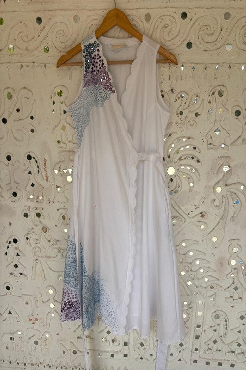Okhai 'Bubble' Pure Cotton Hand Embroidered Mirror Work Wrap Dress | Rescue