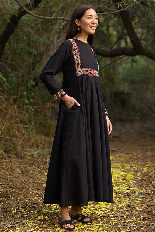 Okhai “Myriam” Hand-Embroidered Mirrorwork and Beadwork Pure Cotton Black Dress