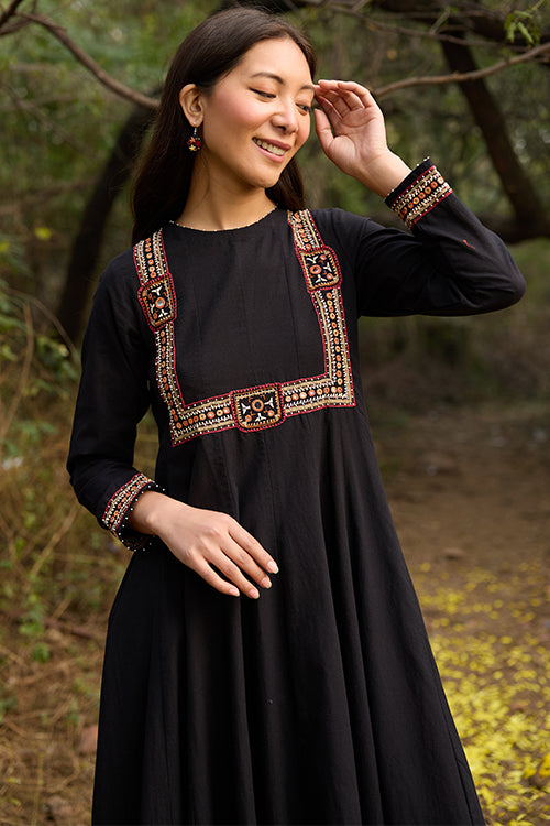 Okhai “Myriam” Hand-Embroidered Mirrorwork and Beadwork Pure Cotton Black Dress