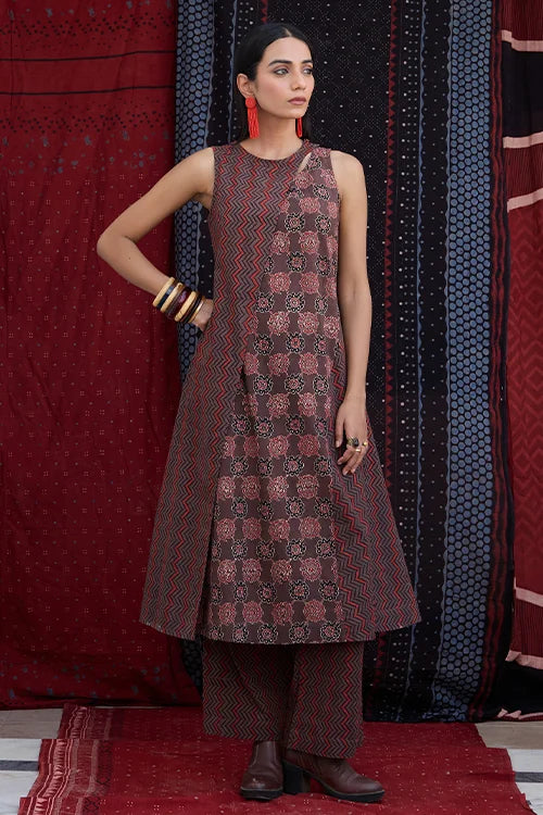 Okhai "Dabu" Cotton Ajrakh Kurta Pant Set