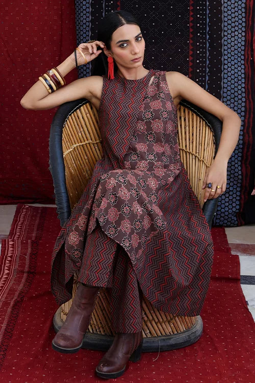 Okhai "Dabu" Cotton Ajrakh Kurta Pant Set