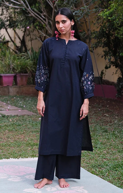 Okhai "Daisyline" Hand-Embroidered Pure Cotton Kurta Pant Set