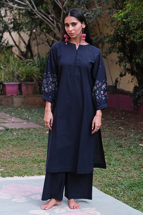 Okhai "Daisyline" Hand-Embroidered Pure Cotton Kurta Pant Set