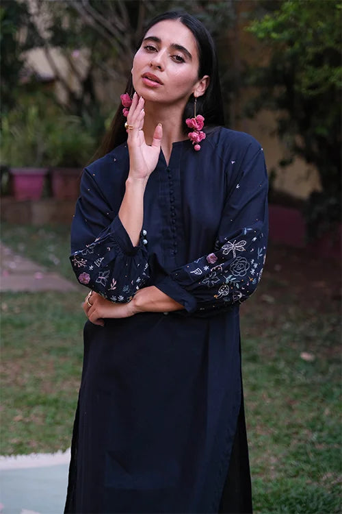 Okhai "Daisyline" Hand-Embroidered Pure Cotton Kurta Pant Set