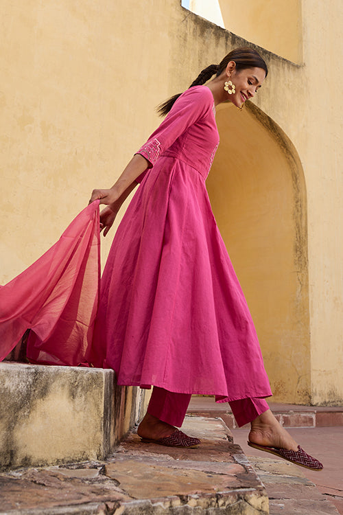 Okhai "Sundial" Hand Embroidered Mirror and Beadwork Pure Cotton Kurta Pant set with Dupatta