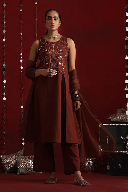 Okhai "Jharokha" Hand-Embroidered Pure Cotton Kurta Pant Set with Dupatta