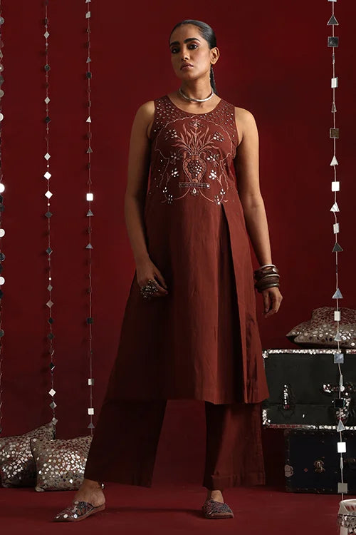 Okhai "Jharokha" Hand-Embroidered Pure Cotton Kurta Pant Set with Dupatta