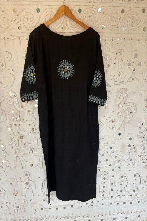 Okhai 'Moon Glory' Hand Embroidered Mirror Work Kurta | Rescue