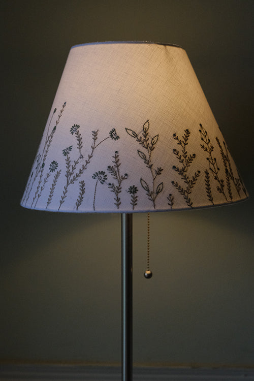 Okhai "First Snow" Hand-Embroidered Pure Linen Off-White Lampshade