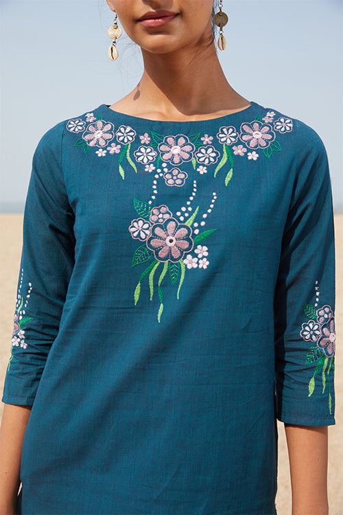 Okhai "Refresh" Embroidered Cotton Handloom Kurta | Relove