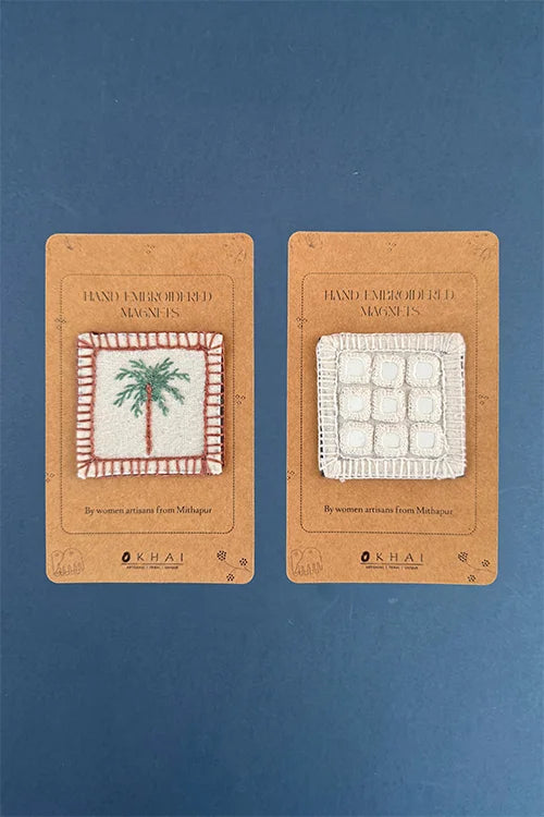Okhai "Palm tree" Hand Embroidered Fridge Magnet (Set of 2)