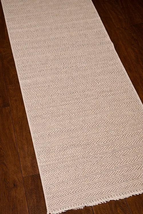 Dharini Madurkathi Tassel Chevron Floor Runner Ivory (2Ft X 6Ft)