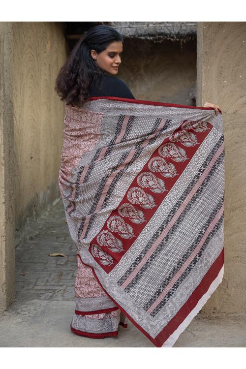 Exclusive Bagh Hand Block Printed Cotton Saree - White Paisleys