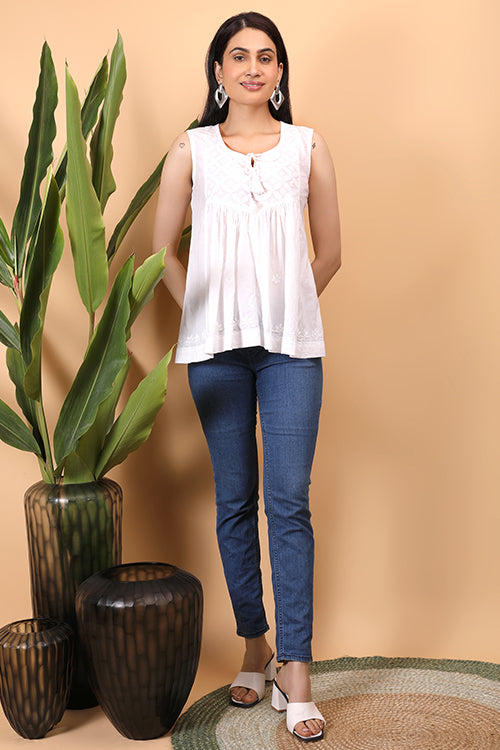 Shwet Women White Chikankari Sleevless Yoke Top – Okhaistore