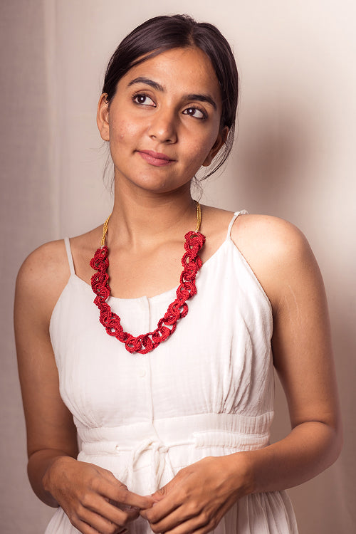 Samoolam Gulnaar Red Braided Necklace