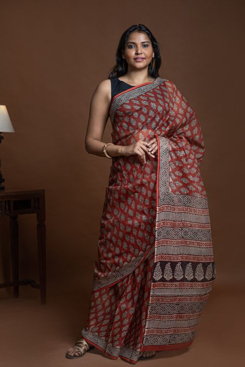 ICH Light & Breezy Bagru Hand Block Printed Kota Doria Saree - Red Flora