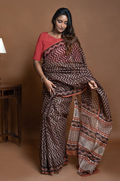 ICH Light & Breezy Bagru Hand Block Printed Kota Doria Saree - Black Zigzags