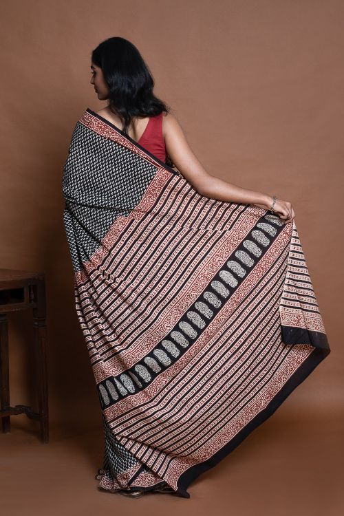 ICH Bagru Statements. Hand Block Printed Mul Cotton Saree - Black Buds