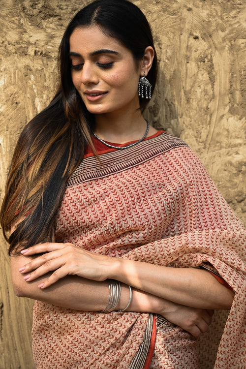 The ICH Bagru Statements : Hand Block Printed Kota Doria Saree - Aruni Rekha