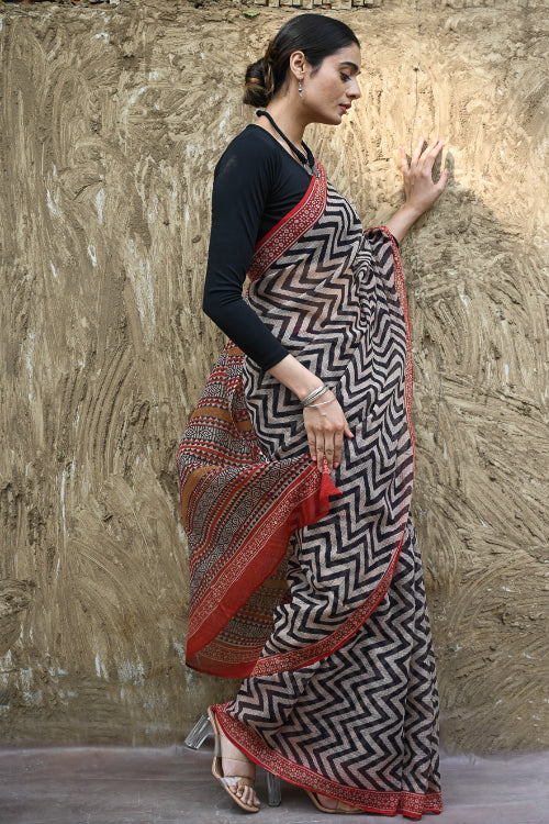 The ICH Bagru Statements : Hand Block Printed Kota Doria Saree - Rekh Vritta