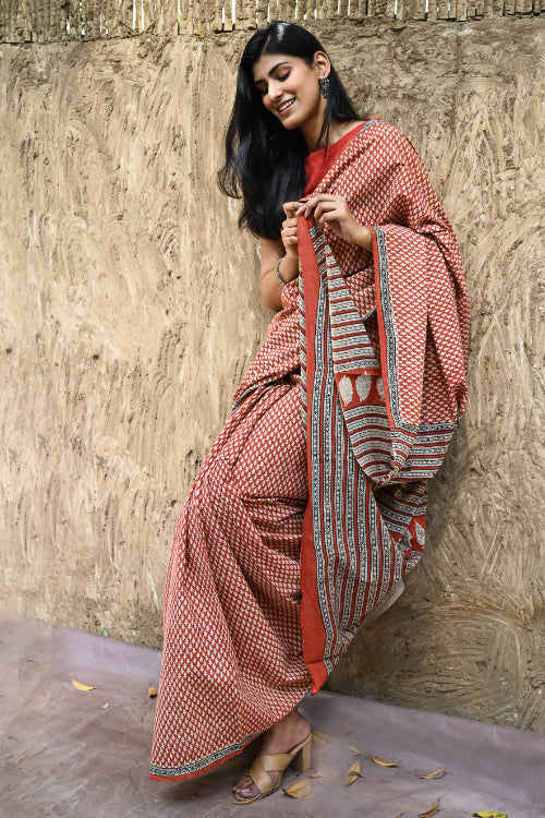 The ICH Bagru Statements : Hand Block Printed Cotton Saree - Gerua Rekh
