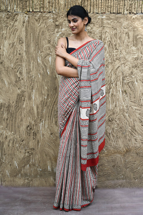 The ICH Bagru Statements : Hand Block Printed Cotton Saree - Belrekha