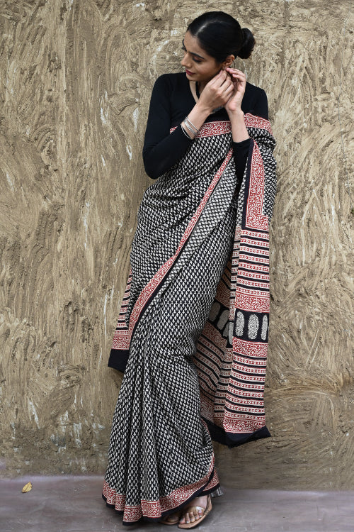 The ICH Bagru Statements : Hand Block Printed Cotton Saree - Butidar