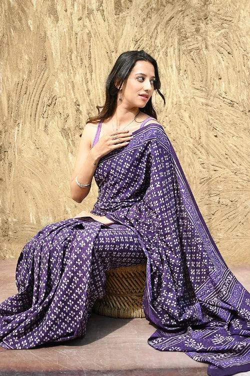 Dabu Vibes : Hand Block Printed Cotton Saree - Jaamuni Baag