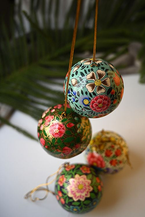 Kashmiri Art Xmas Decorations - Floral Baubles (Set Of 4)