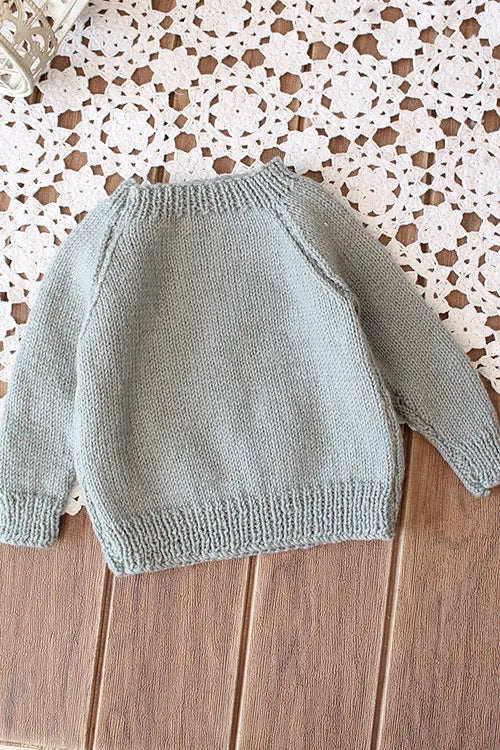 Ajoobaa Handknitted "Bow" Merino Sweater - Grey