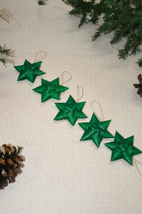Dharini Palm Leaf Christmas Star Ornaments Green (Set of 5)