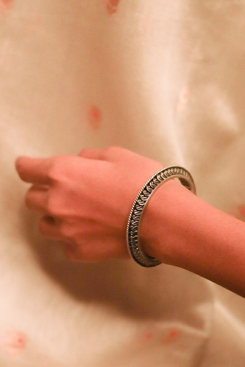 India Craft House Exclusive Pure Silver Traditional Maharashtrian Kangans - Koyari Tode